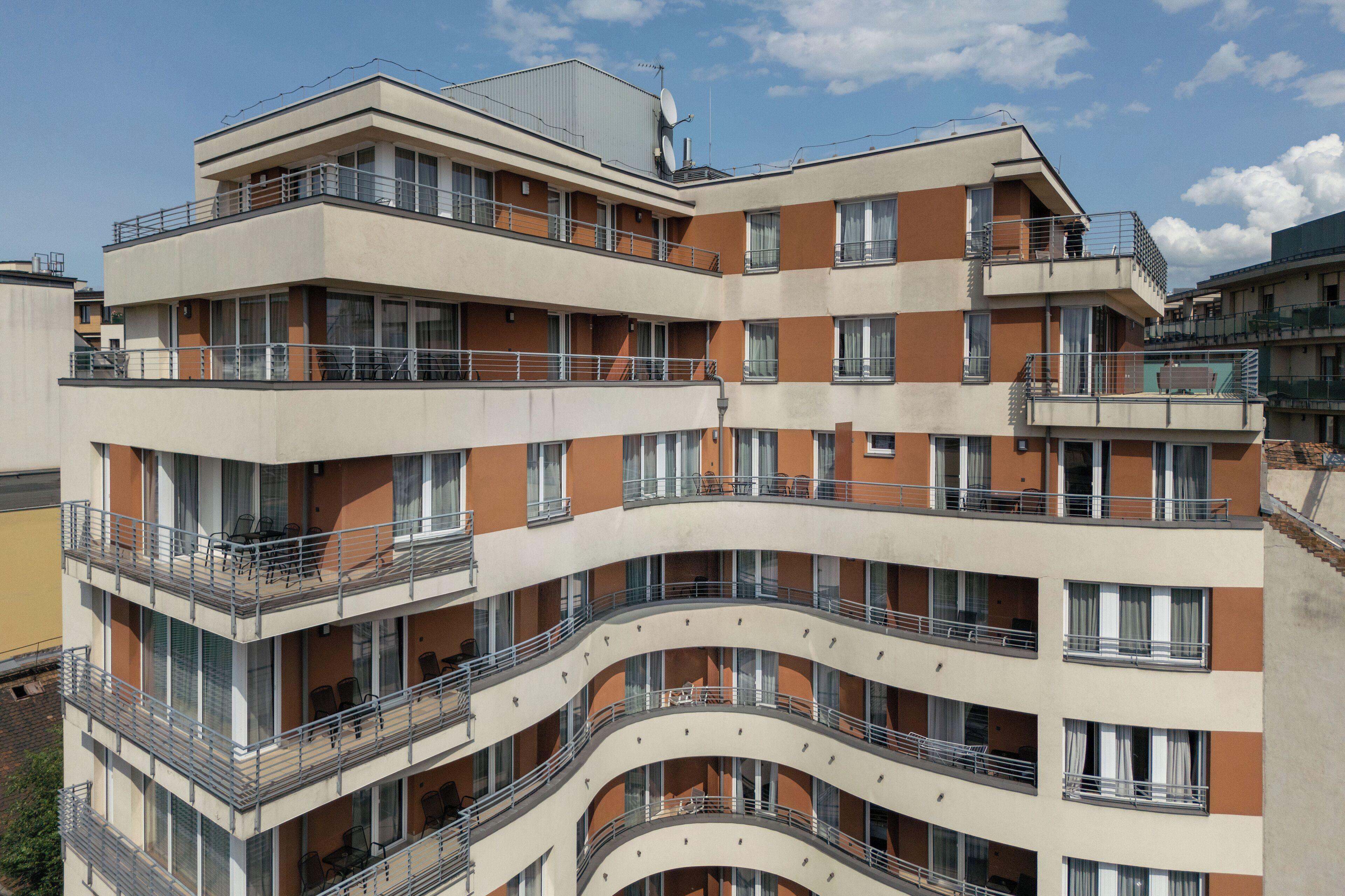 Escala Hotel & Suites — Photos 3